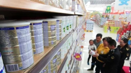 國(guó)務(wù)院一周新政聚焦嬰幼兒配方乳粉，嚴(yán)把質(zhì)量安全關(guān)